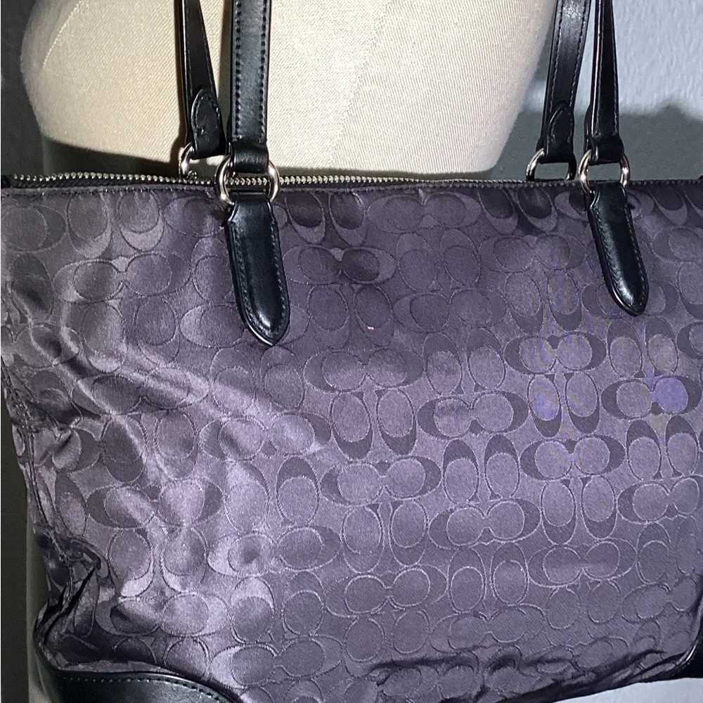 Coach black signature shoulder bag